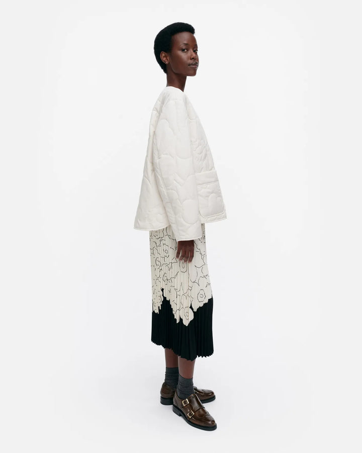 Kapseli Piirto Unikko Lightweight Quilted Jacket | White