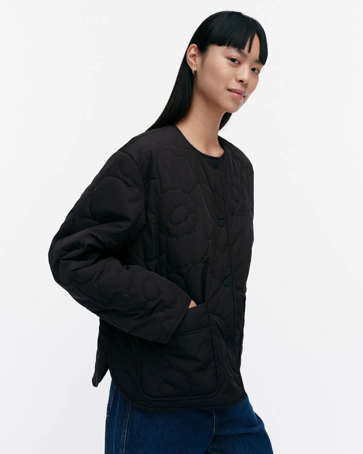 Kapseli Piirto Unikko Lightweight Quilted Jacket | Black