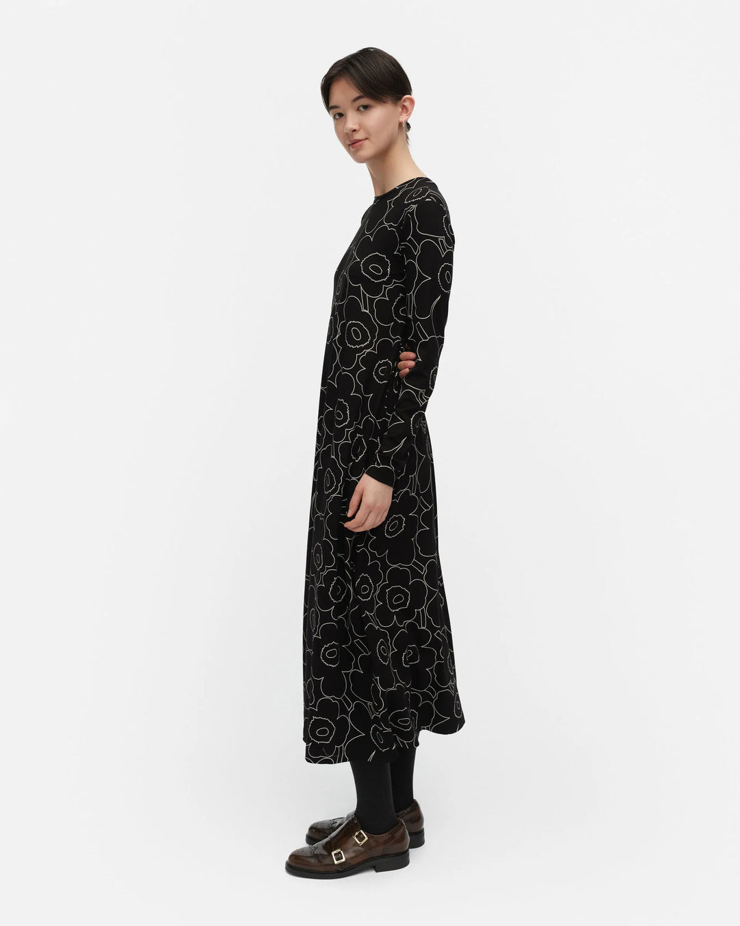 Kolmin Piirto Unikko Long Sleeve Midi Dress| Black ,White