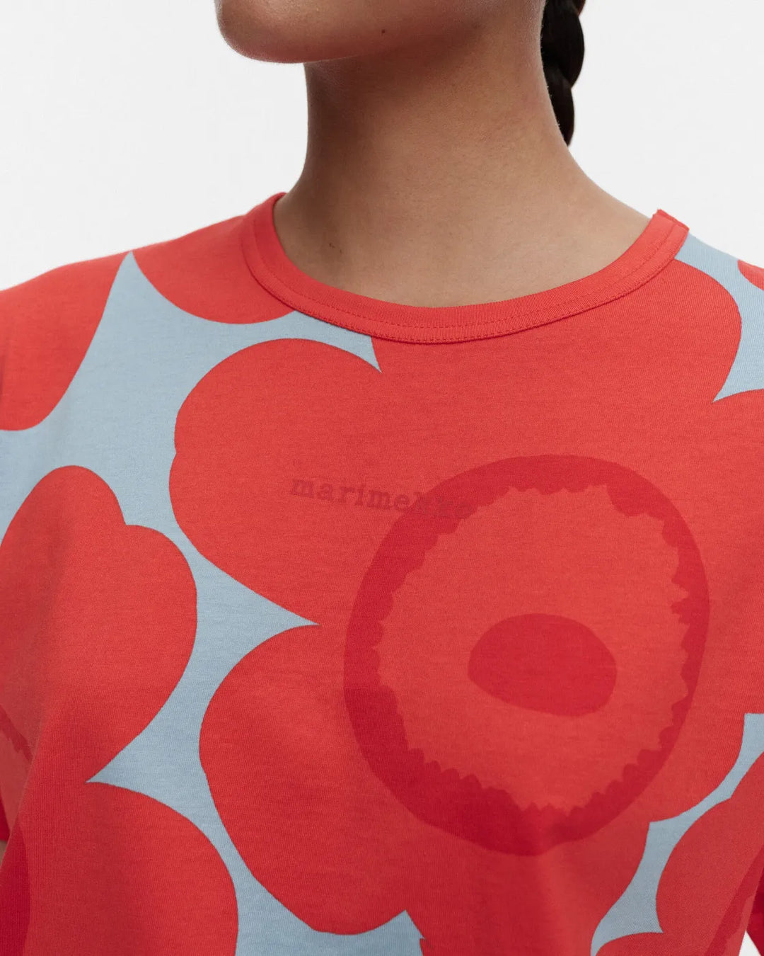 Erna Unikko Short Sleeve Boxy T-Shirt | Blue, Red