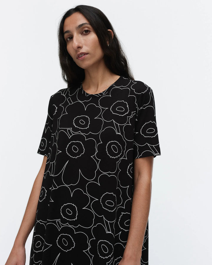 Kokemus Piirto Unikko Short Sleeve Midi Dress| Black ,White