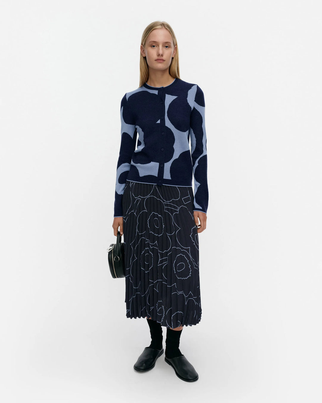 Harhautus Unikko Knitted Cardigan | Blue, Dark Blue