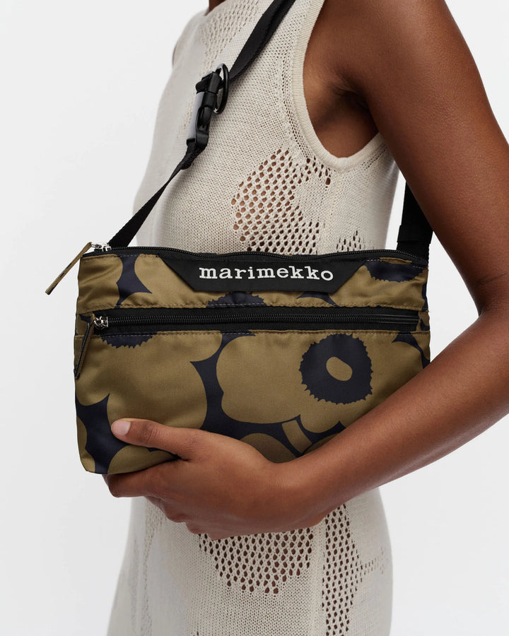 Unikko Small Crossbody Bag | Midnight, Olive