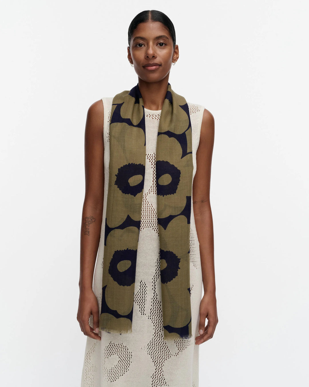 Fiore Unikko Wool Scarf | Dark Navy, Olive | 28" x 72"