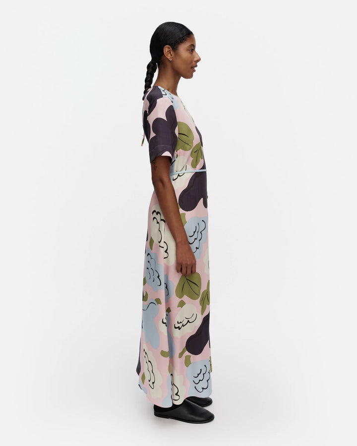Taipale Kukasta Kukkaan Short-Sleeve Maxi