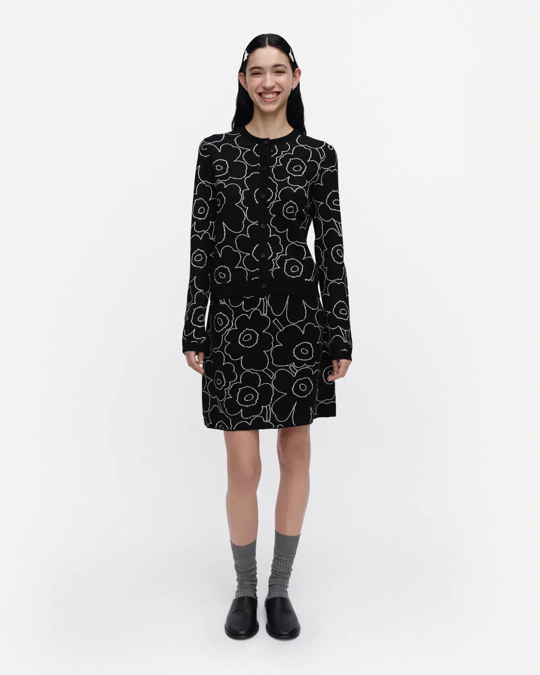 Villi Piirto Unikko Knitted Cardigan | Black, White