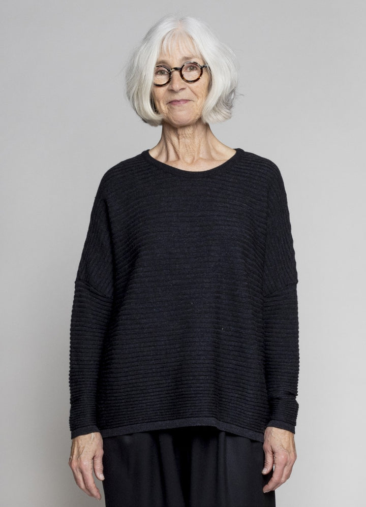 Muse Wear | Ebba Ribbed Merino Sweater | Soft Black | One Size