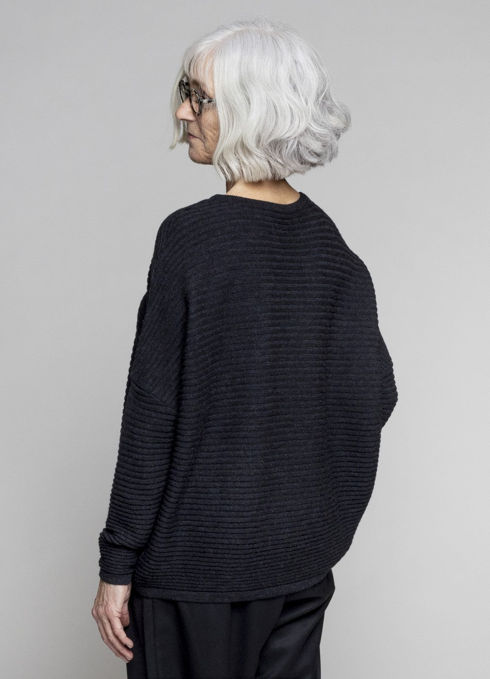 Muse Wear | Ebba Ribbed Merino Sweater | Soft Black | One Size