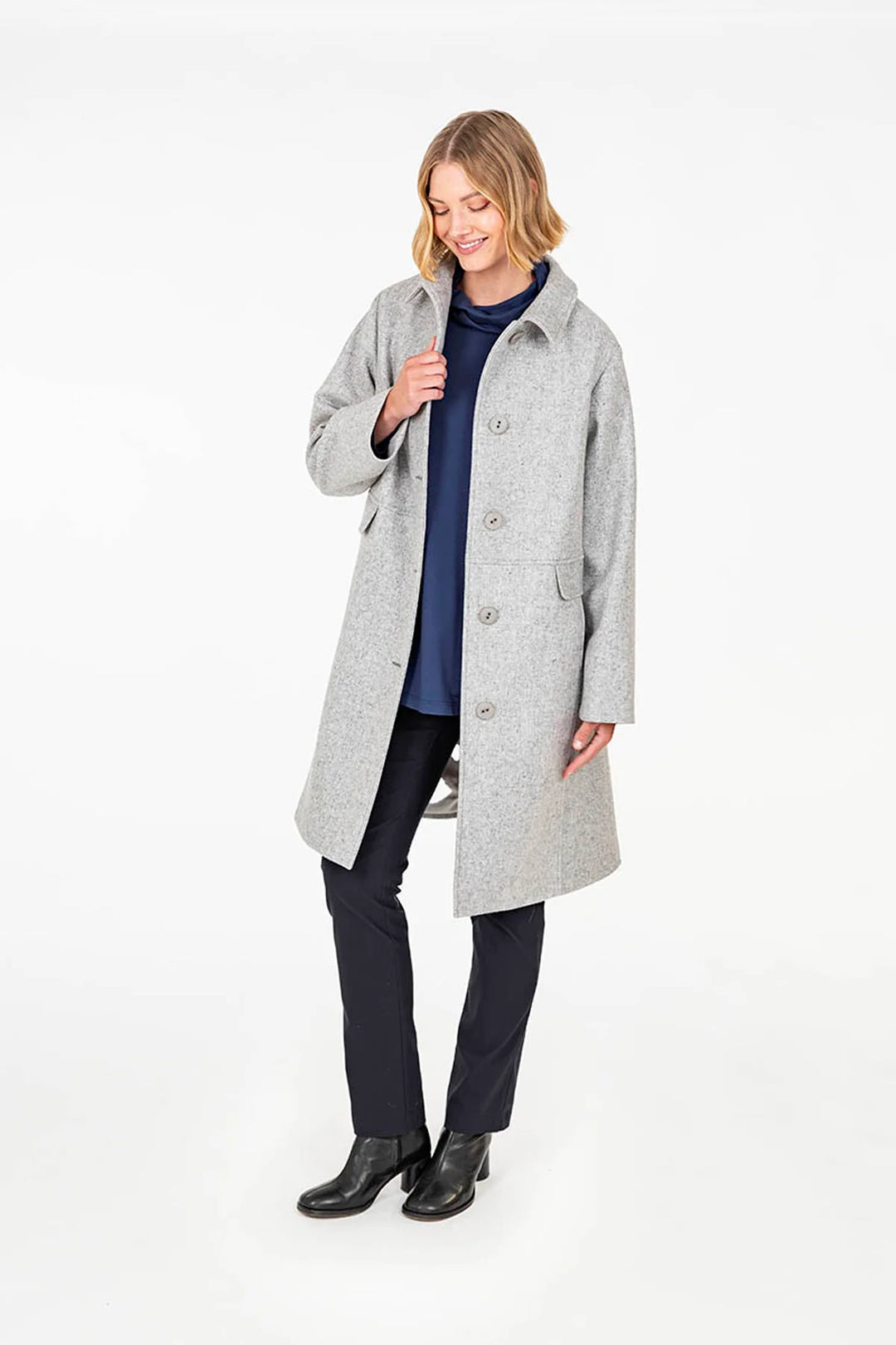 Falla Finland | Garda Wool Coat | Light Grey Melange