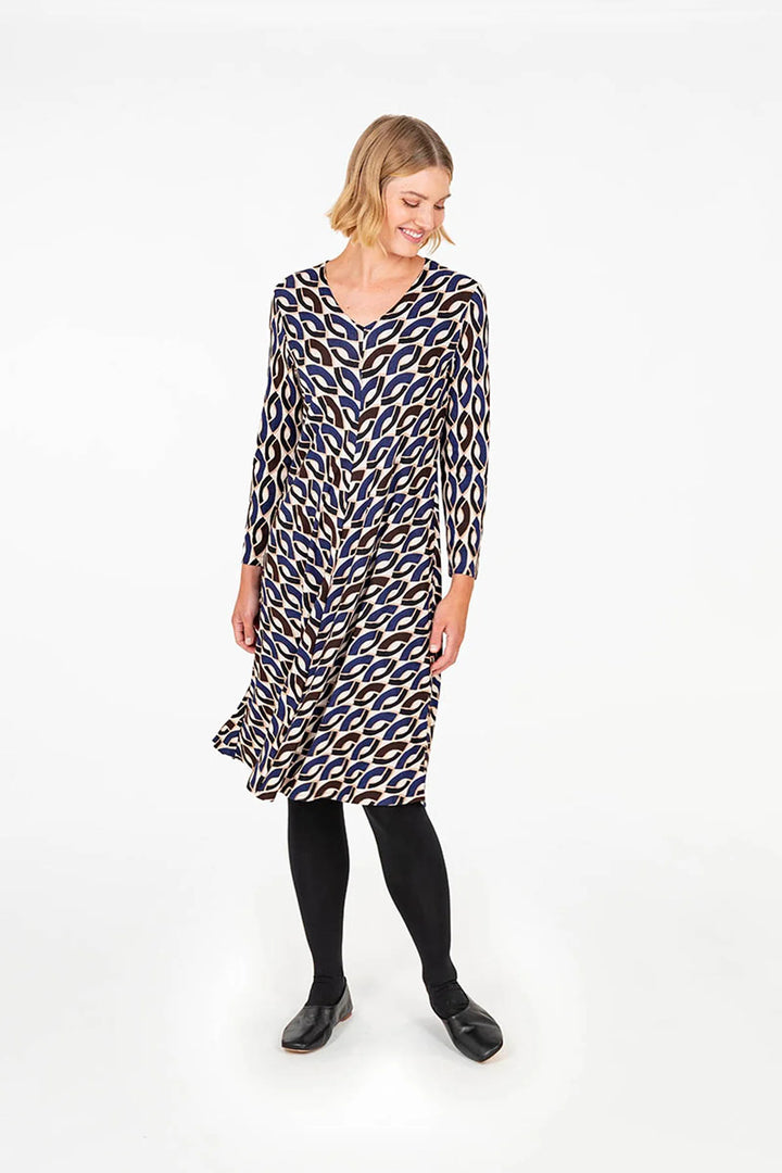 Falla Finland | Kassiopeia Jersey Dress | Beige Print