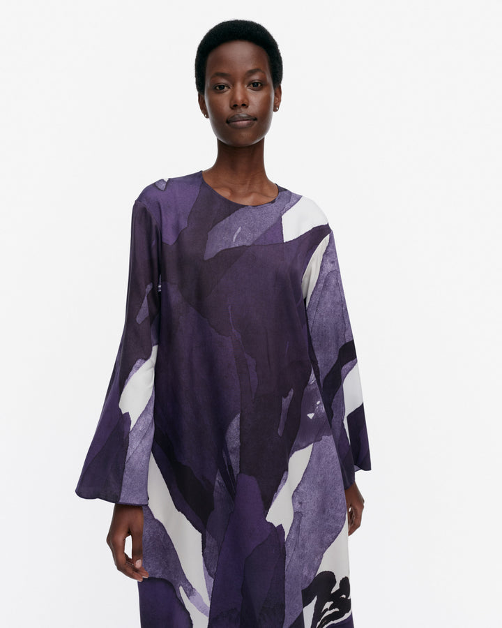 Fluidi Kylmänkukka Lyocell/Viscose Long Sleeve Dress | Violet, Off-white