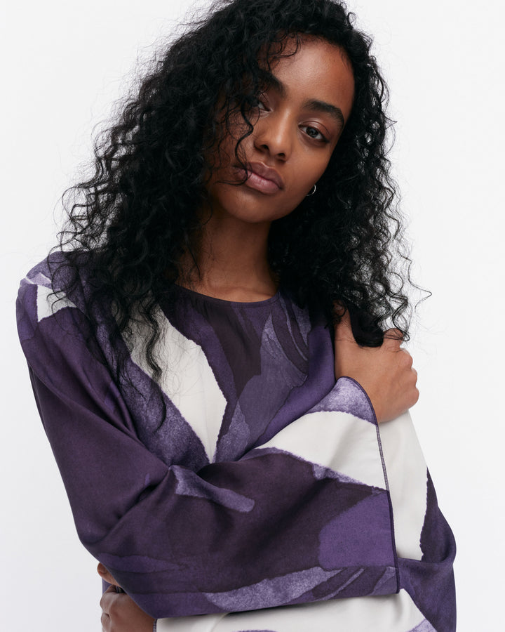 Fluidi Kylmänkukka Lyocell/Viscose Long Sleeve Dress | Violet, Off-white
