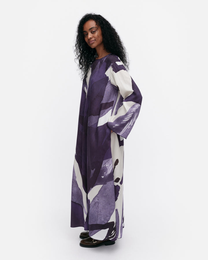 Fluidi Kylmänkukka Lyocell/Viscose Long Sleeve Dress | Violet, Off-white