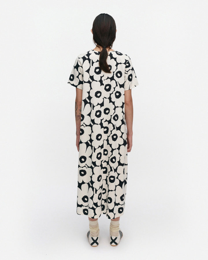 Pisteinen Pieni Unikko Jersey Dress | Black, White ,