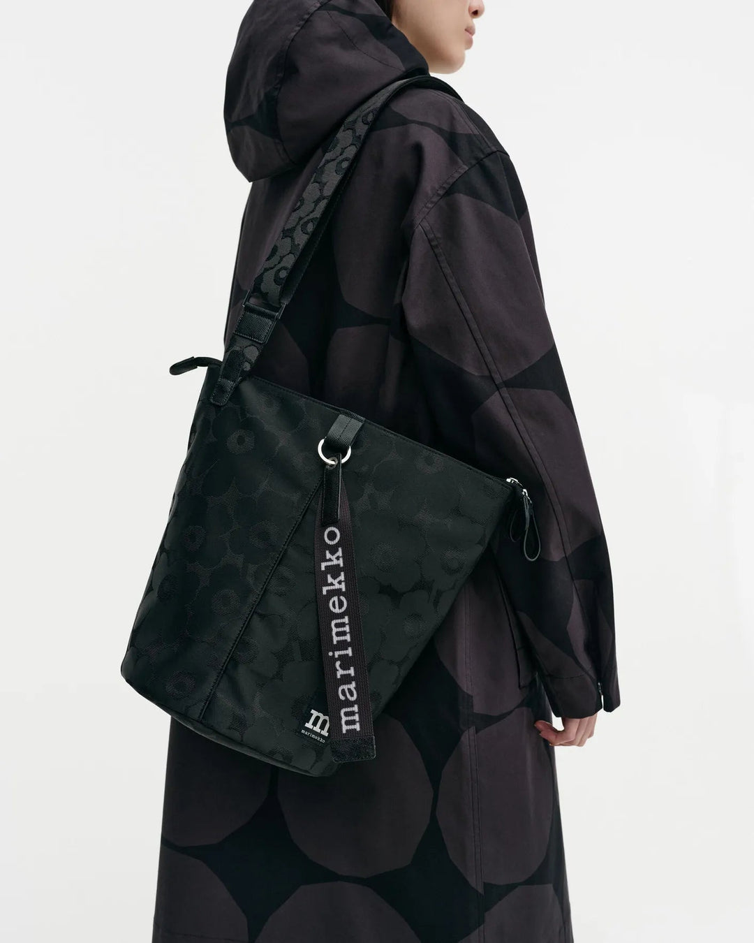 All Day Bucket Shoulder Bag Black Unikko