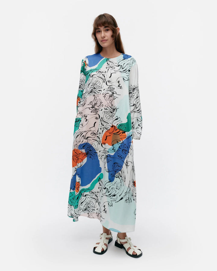 Fluidi Blombom Lyocell Dress | White Blue Multi - pirkko. Marimekko
