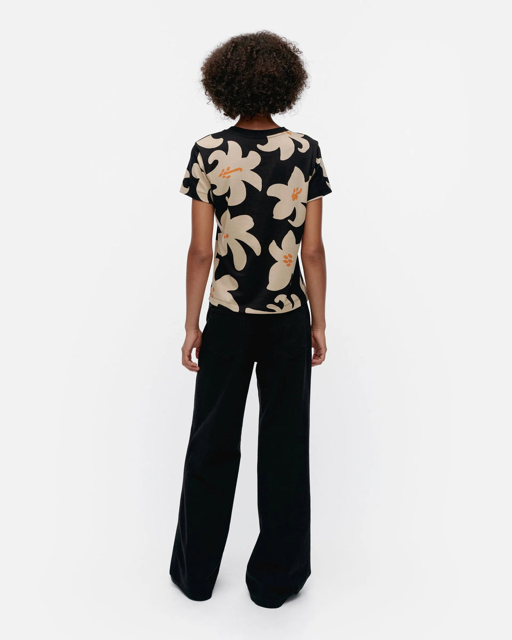 Heleys Villinarsissi Short Sleeve Fitted T-Shirt | Black, Beige - pirkko. Marimekko