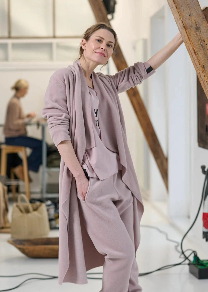 Henriette Cozy Long Fleece Cardigan | Dusty Rose - pirkko. HENRIETTE STEFFENSEN