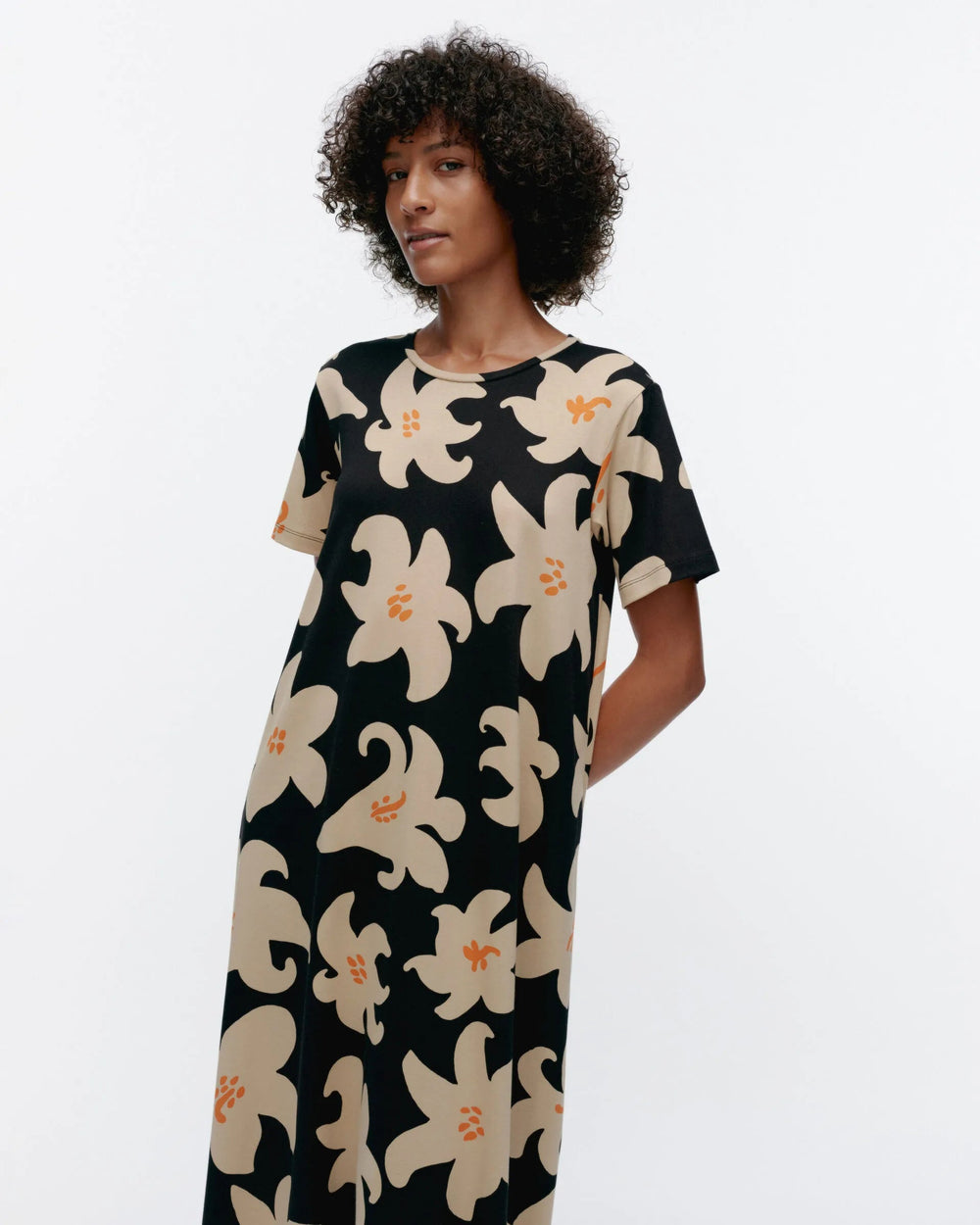 Kalliokielo Villinarsissi Cotton Jersey Dress | Black, Beige - pirkko. Marimekko
