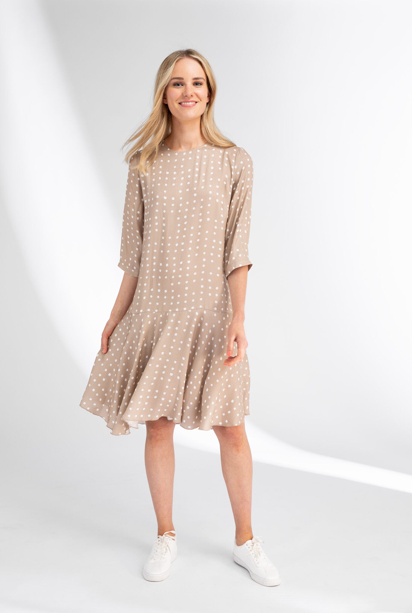 kuusama-ibis-dress-sand-off-