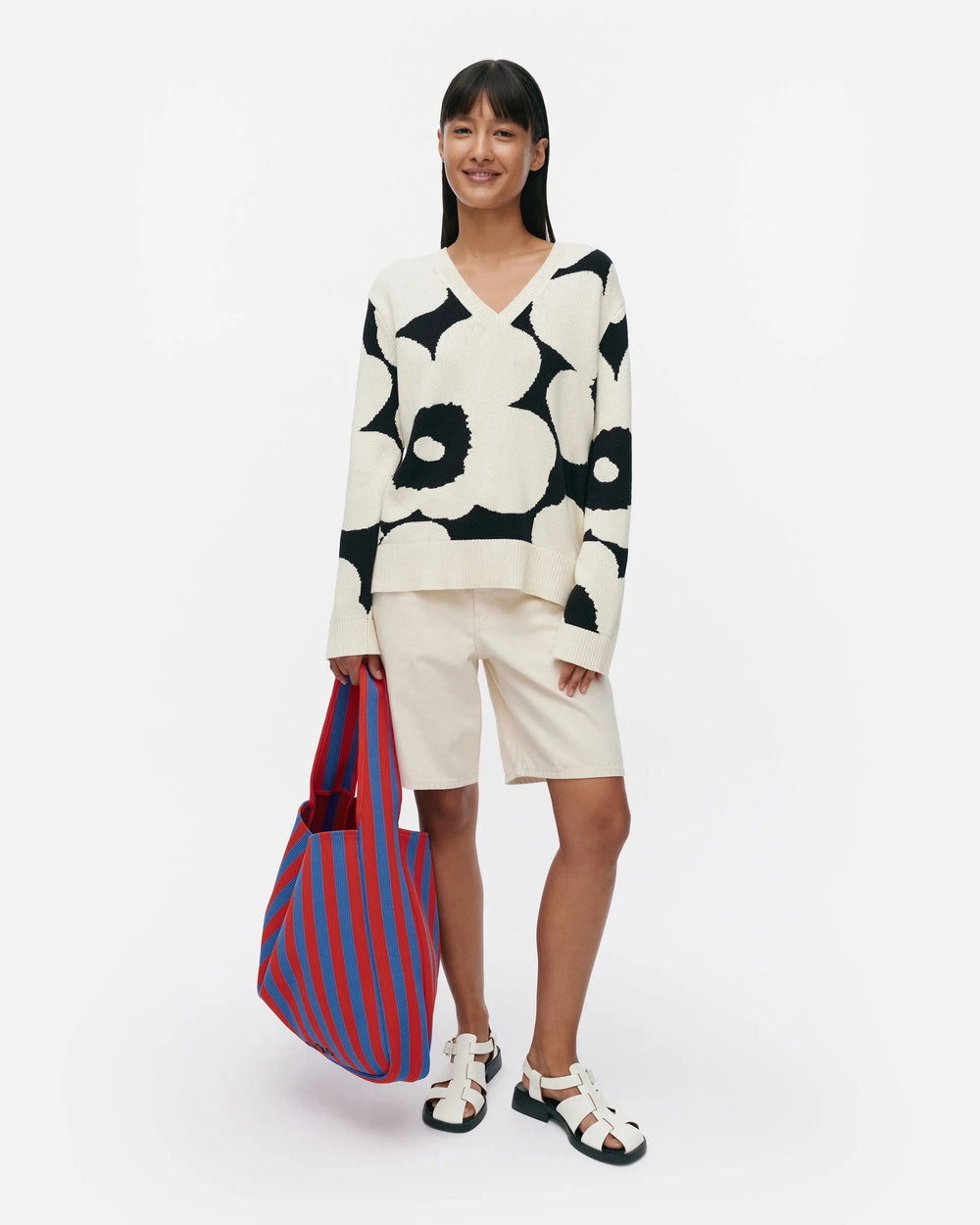 Päivä Unikko Cotton V - Neck Sweater | Black, White - pirkko. Marimekko