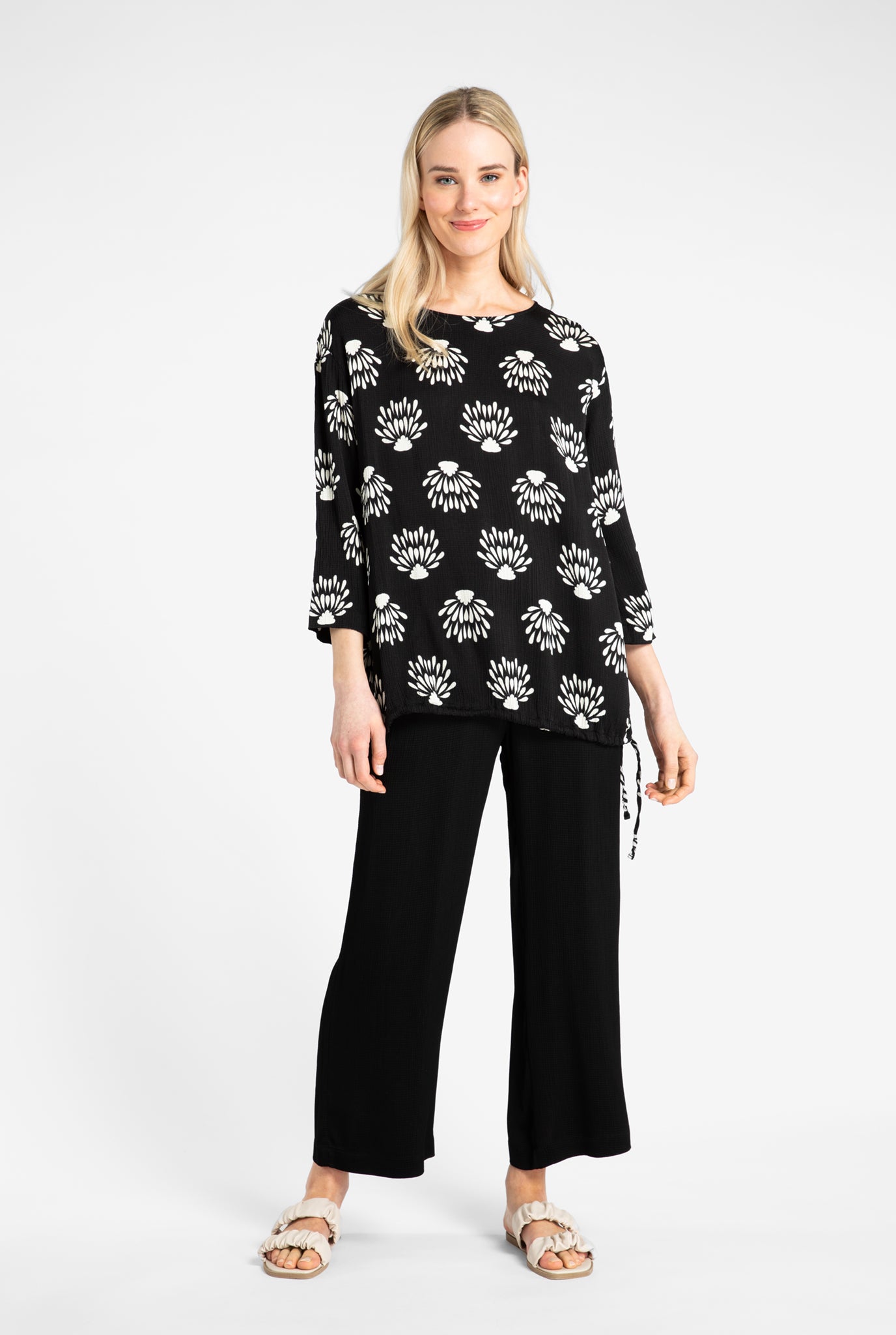 Norma  3/4 Sleeve Viscose Top, Black/Off White